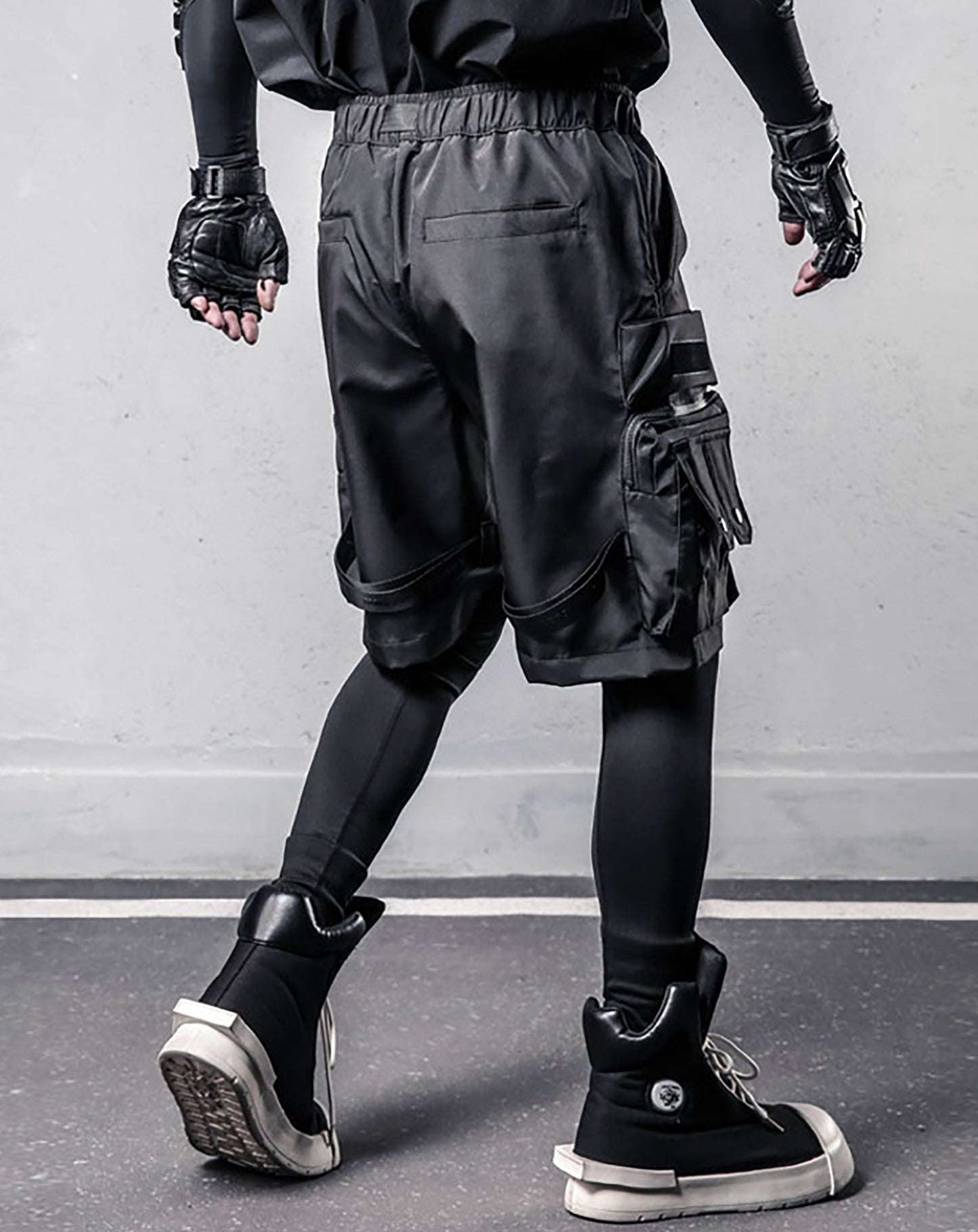 IBS509 Paratrooper Cargo Shorts